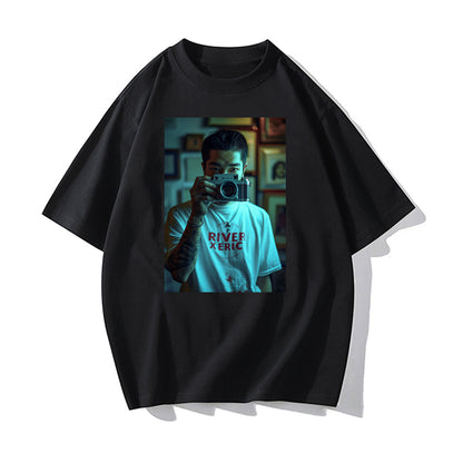 RIVER x ERIC®：t-shirt-camera man-350528